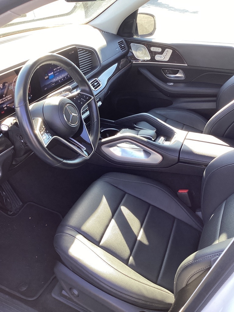 Thumbnail: 2024 Mercedes-Benz GLS - 10