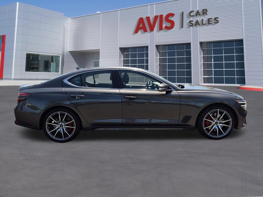 Thumbnail: 2025 Genesis G70 - 5