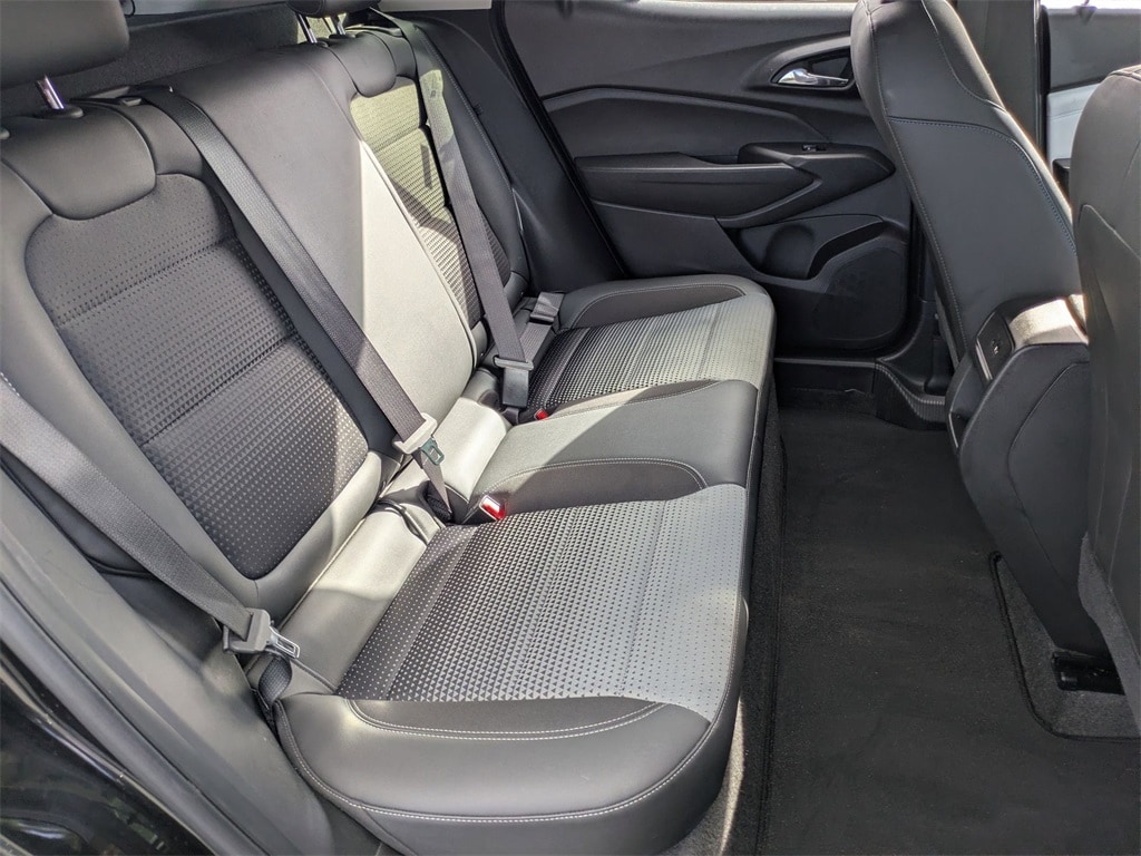 Thumbnail: 2025 Chevrolet Trax - 27