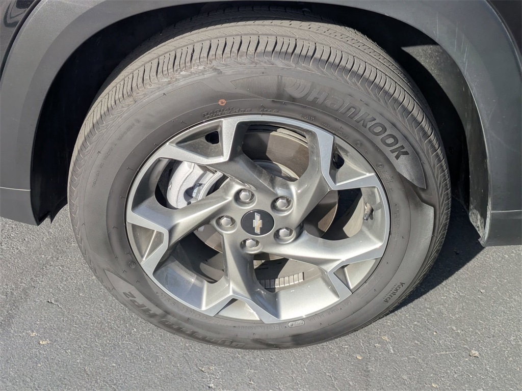 Thumbnail: 2025 Chevrolet Trax - 13