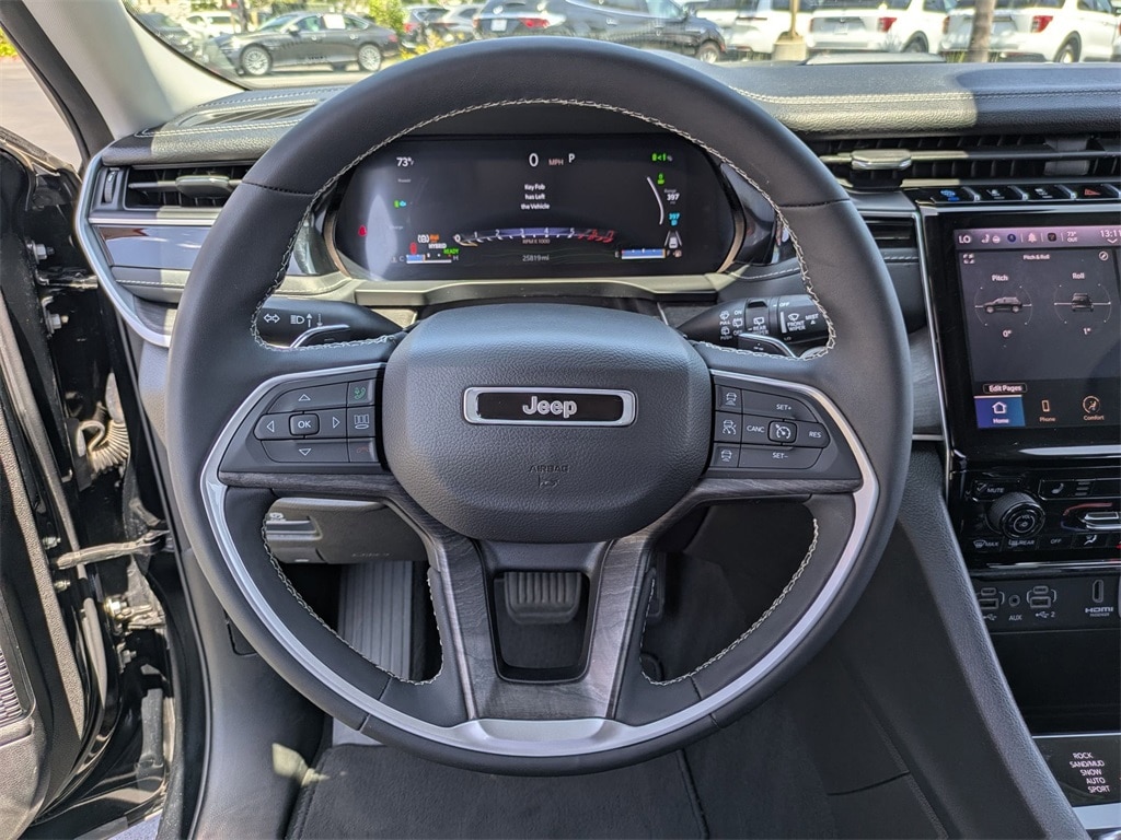 Thumbnail: 2023 Jeep Grand Cherokee - 19