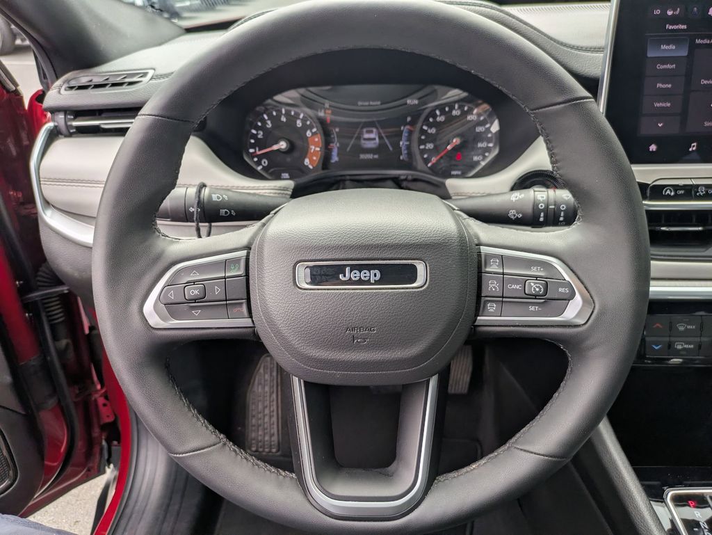 Thumbnail: 2025 Jeep Compass - 22