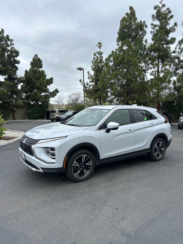 2025 Mitsubishi Eclipse Cross SE S-AWC's photo