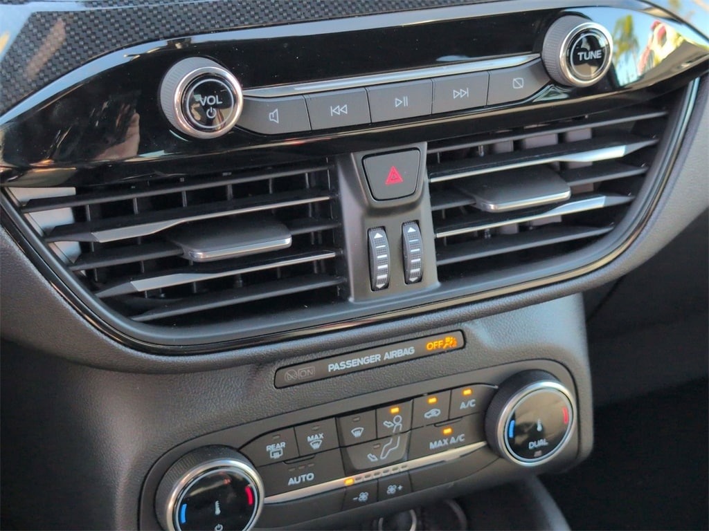 Thumbnail: 2025 Ford Escape - 25