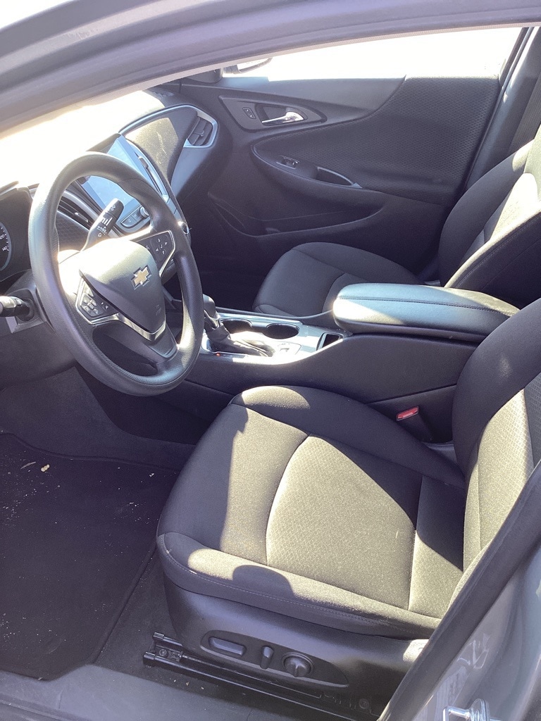 Thumbnail: 2024 Chevrolet Malibu - 10