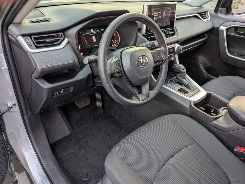 Thumbnail: 2025 Toyota RAV4 - 14