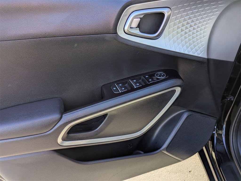 Thumbnail: 2024 Kia Soul - 15