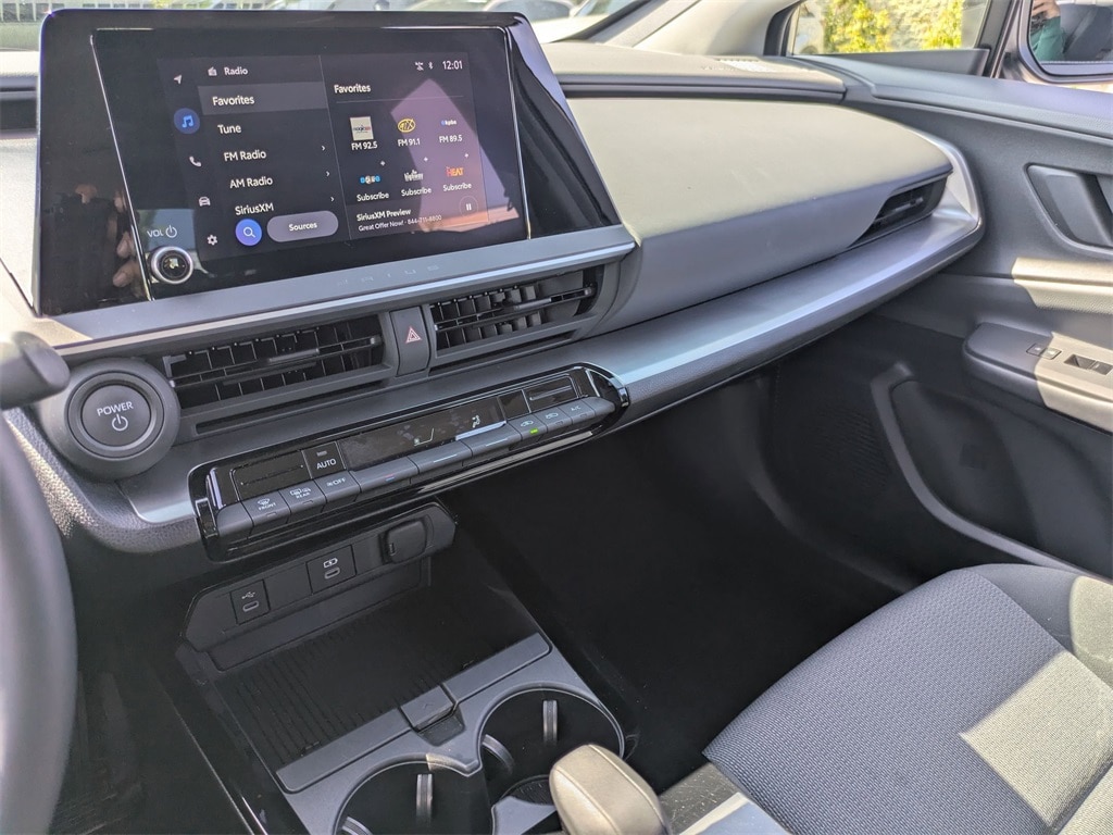 Thumbnail: 2025 Toyota Prius - 19