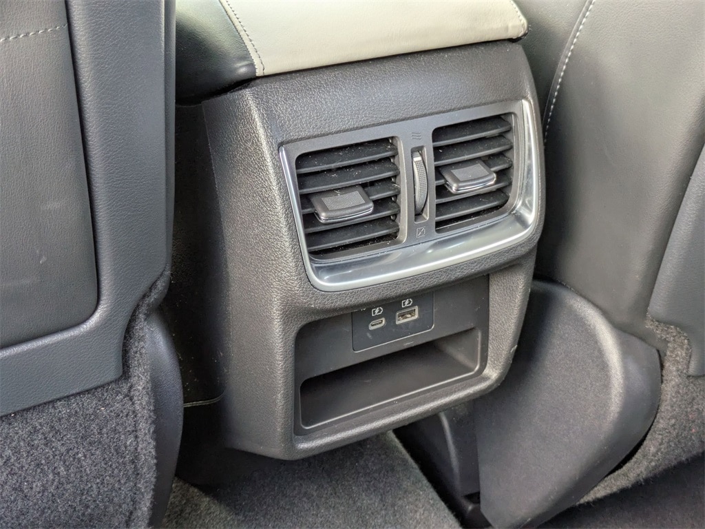 Thumbnail: 2024 INFINITI QX55 - 25