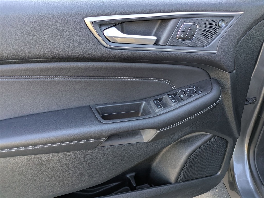 Thumbnail: 2024 Ford Edge - 15