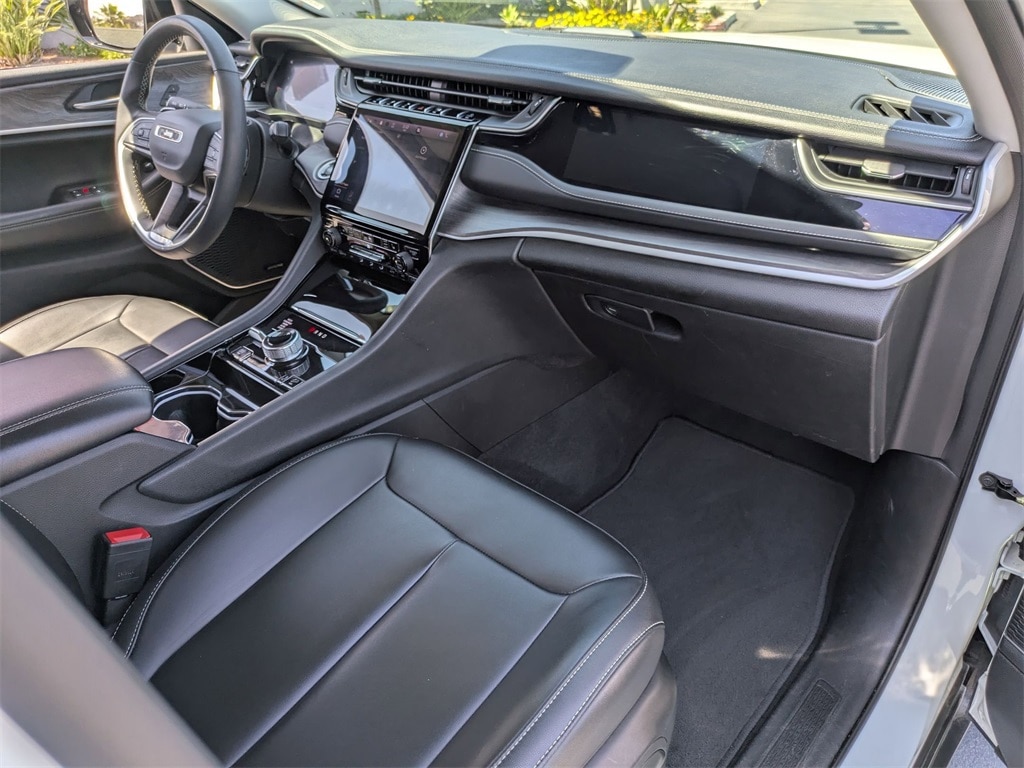 2023 Jeep Grand Cherokee 4xe 31