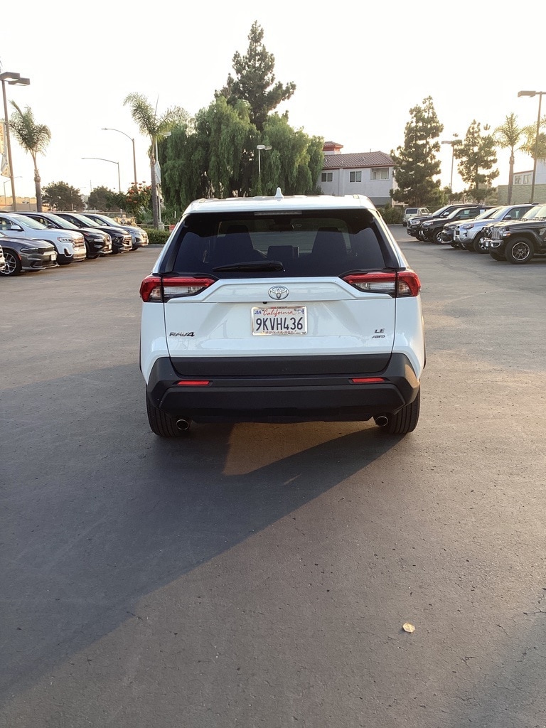 Thumbnail: 2024 Toyota RAV4 - 8