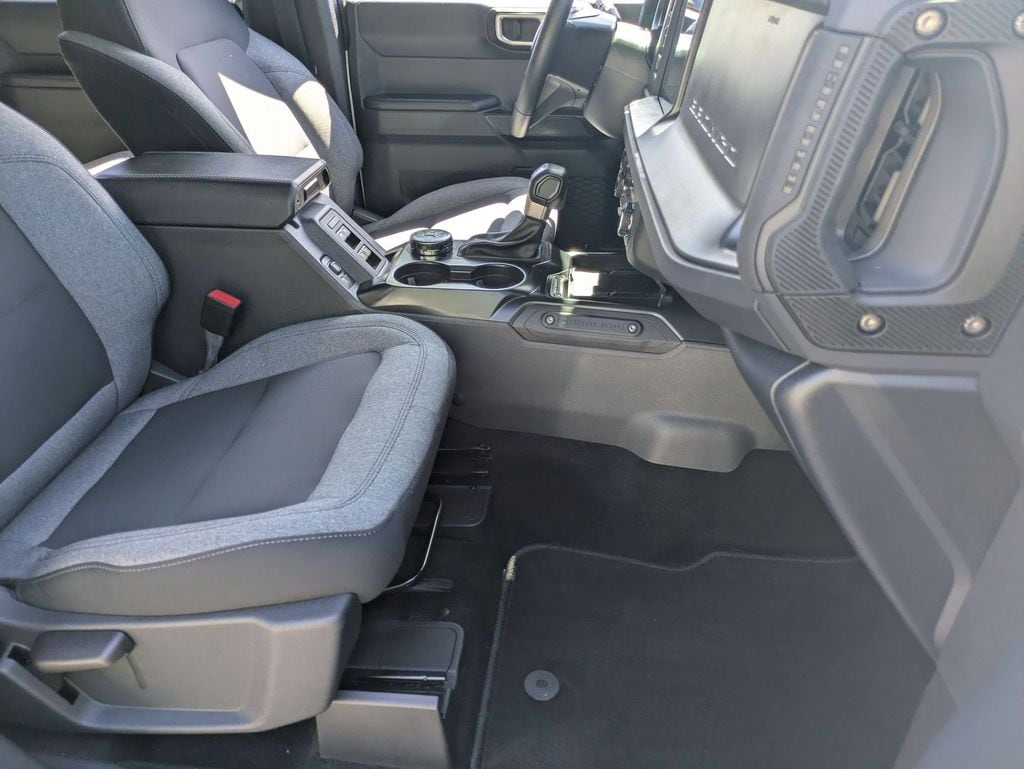 Thumbnail: 2025 Ford Bronco - 29