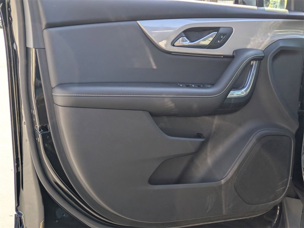 Thumbnail: 2024 Chevrolet Blazer - 14