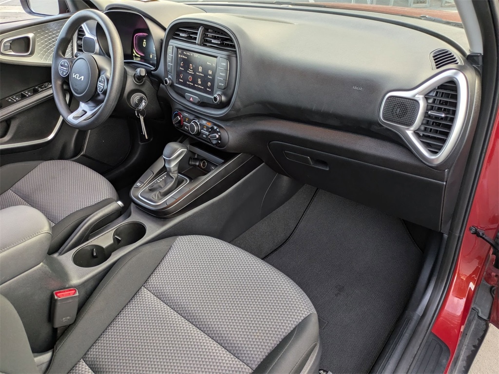 Thumbnail: 2024 Kia Soul - 29