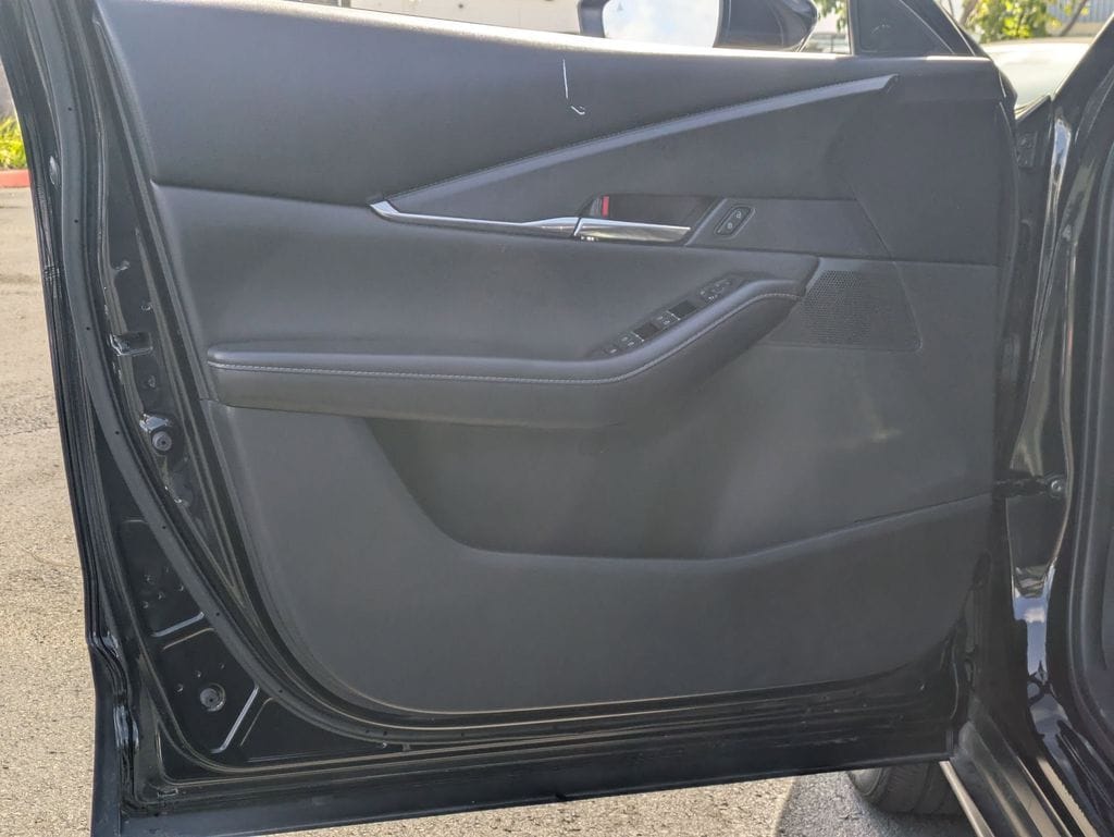 Thumbnail: 2025 Mazda CX-30 - 15