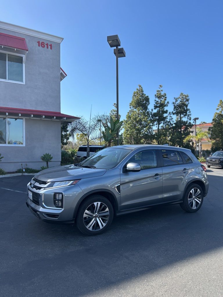 2025 Mitsubishi Outlander Sport 2.0 SE AWC CVT's photo