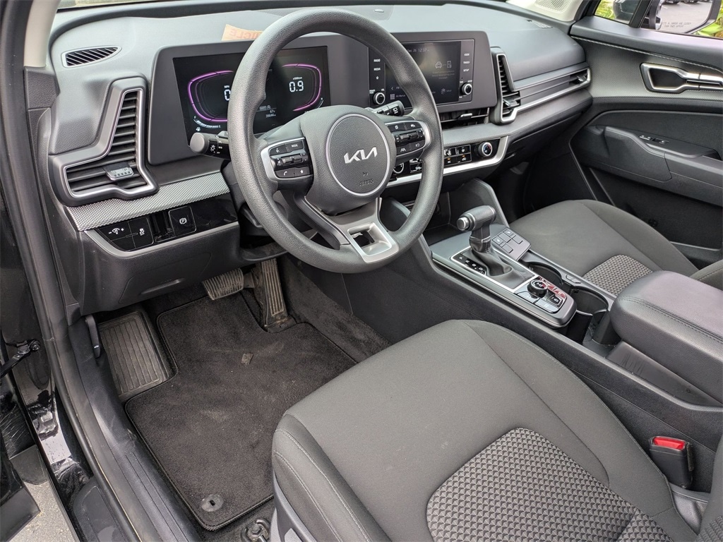 Thumbnail: 2024 Kia Sportage - 17