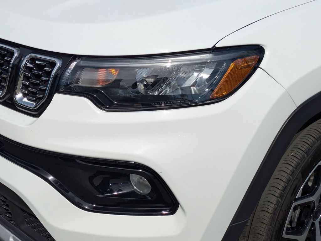 Thumbnail: 2025 Jeep Compass - 11