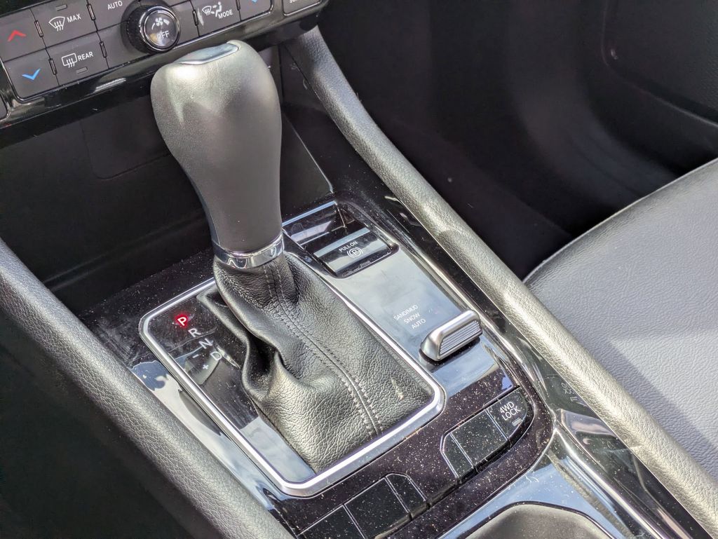 Thumbnail: 2025 Jeep Compass - 23