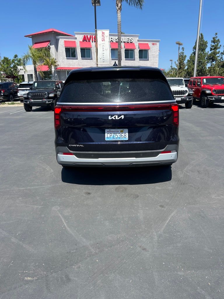 Thumbnail: 2025 Kia Carnival - 7