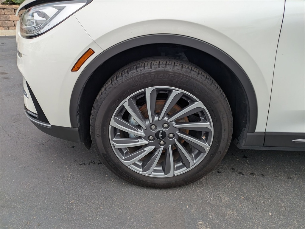 Thumbnail: 2024 Lincoln Corsair - 13