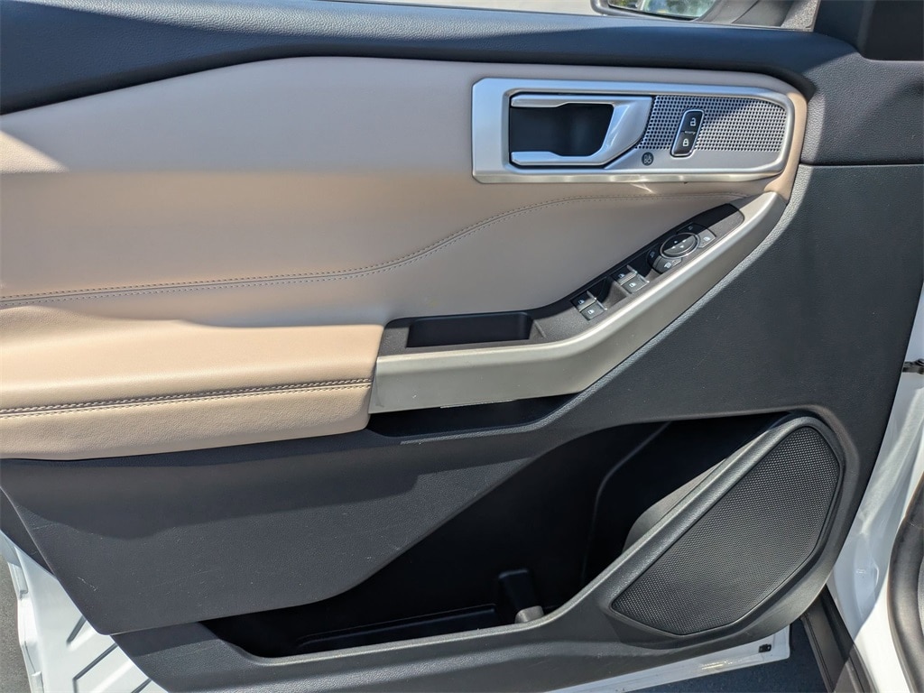 Thumbnail: 2023 Ford Explorer - 14
