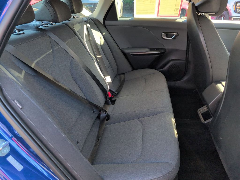 Thumbnail: 2025 Kia K4 - 30