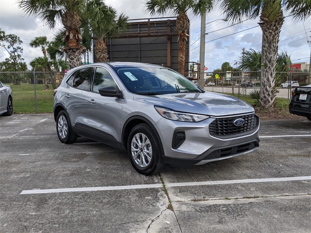 Used 2023 Ford Escape For Sale at AVIS Car Sales VIN 1FMCU0GN5PUA59630