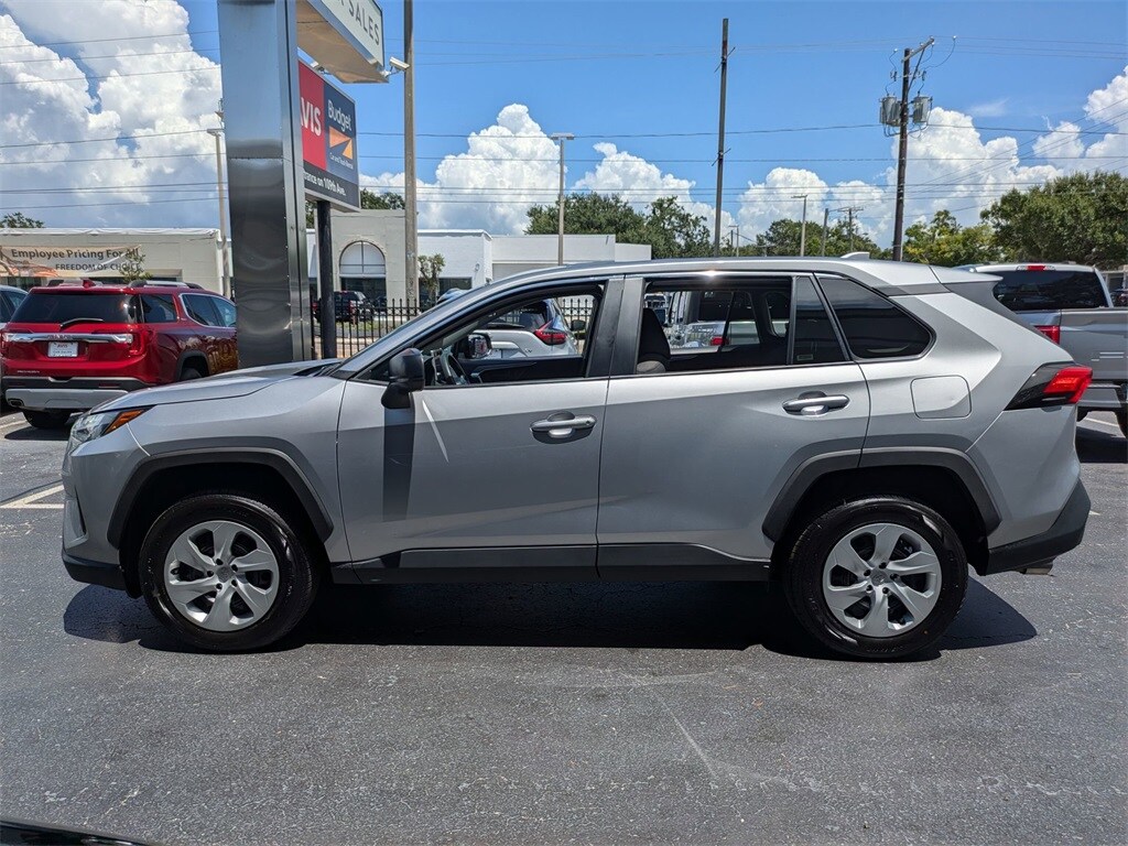 Thumbnail: 2023 Toyota RAV4 - 8