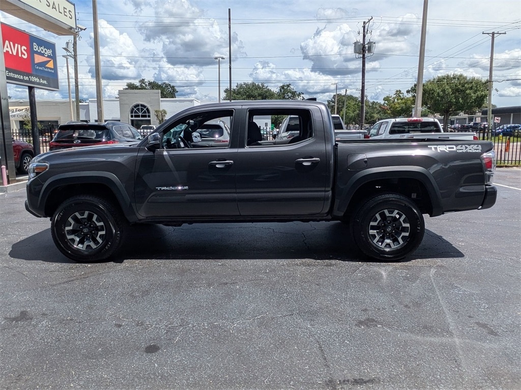 Thumbnail: 2023 Toyota Tacoma - 10