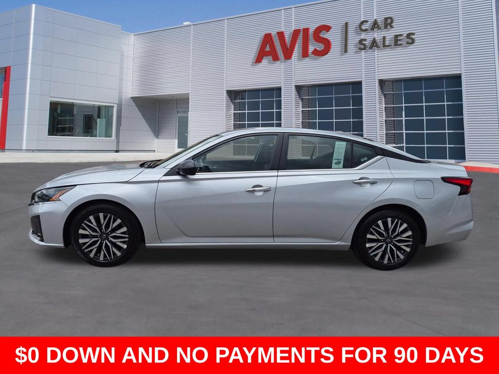 Thumbnail: 2025 Nissan Altima - 10