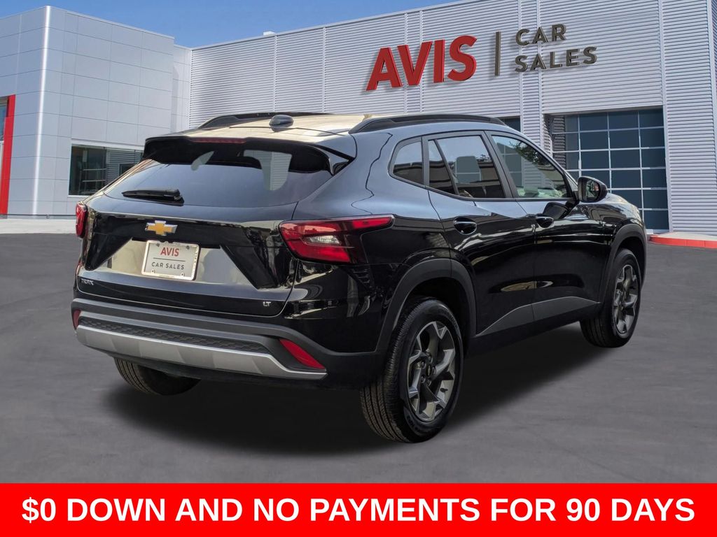 Thumbnail: 2025 Chevrolet Trax - 6