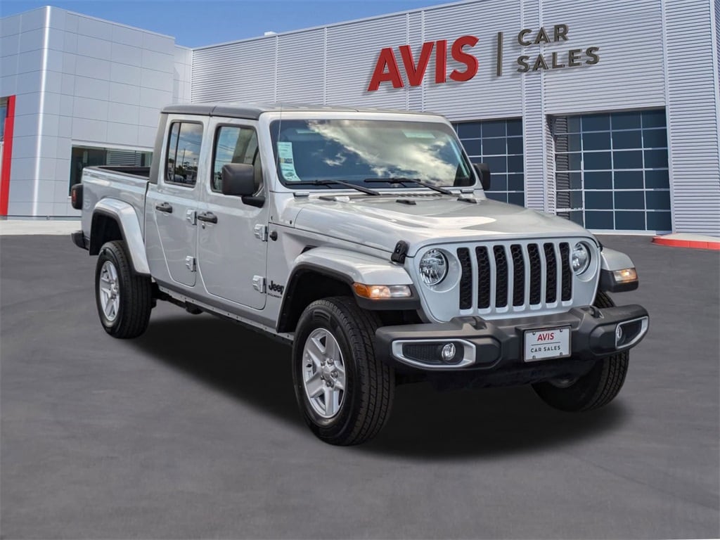 Thumbnail: 2023 Jeep Gladiator - 3
