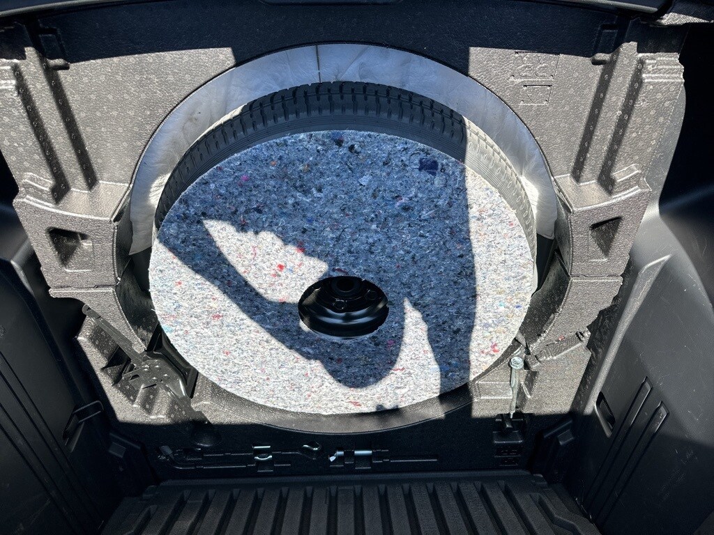 Thumbnail: 2025 Mazda CX-50 - 11