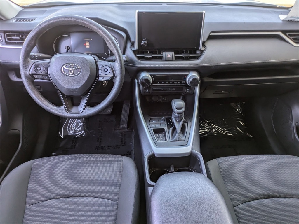 Thumbnail: 2025 Toyota RAV4 - 25