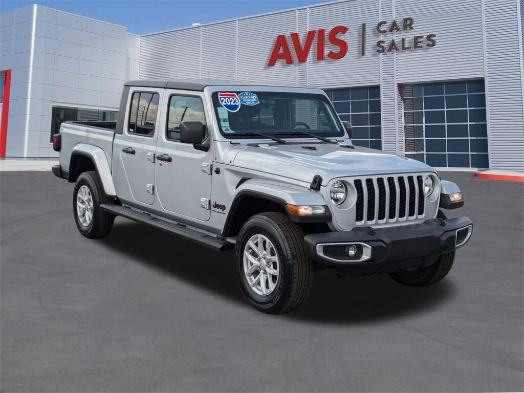 Thumbnail: 2023 Jeep Gladiator - 3