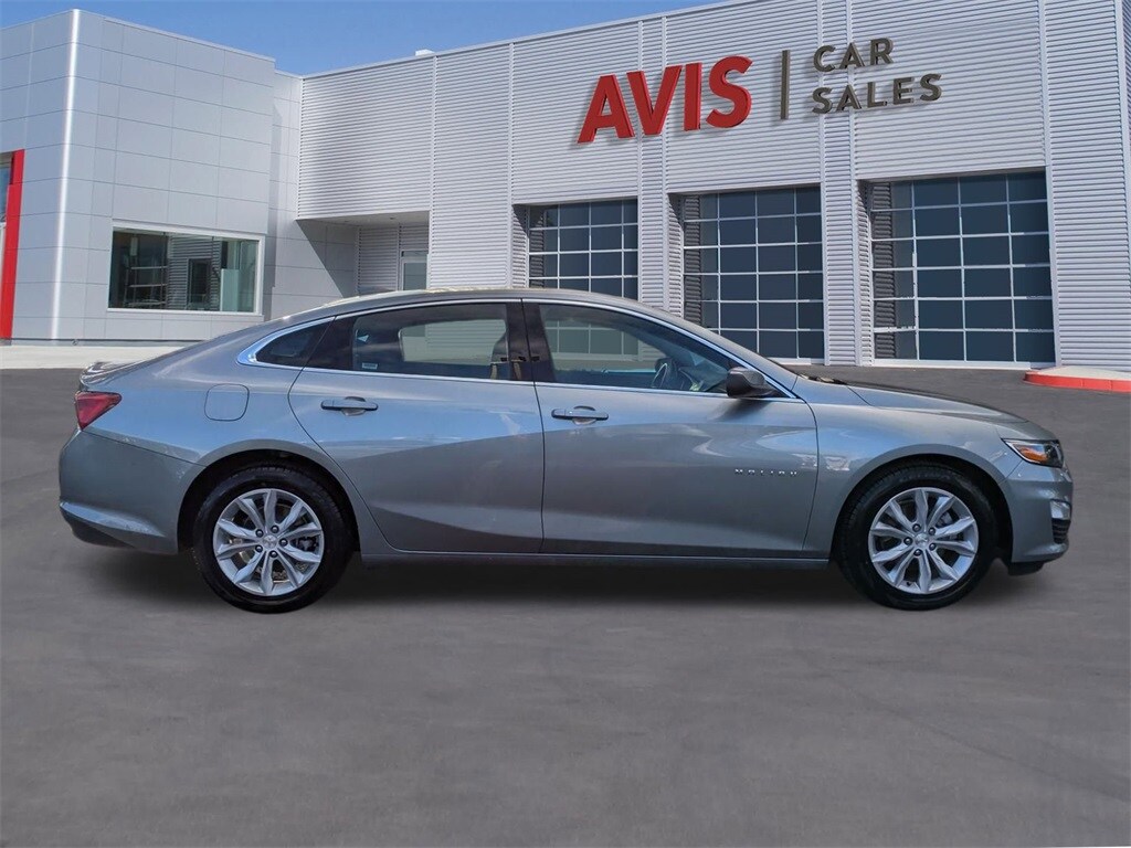 2024 Chevrolet Malibu 1LT photo 4