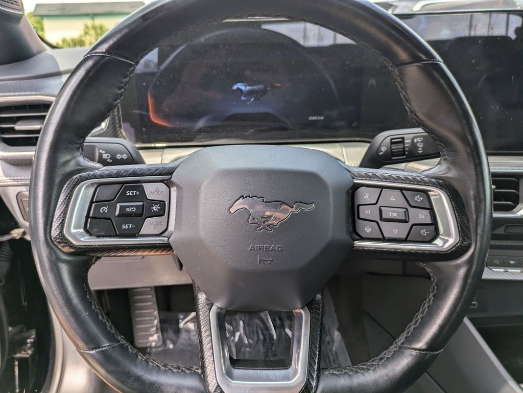 Thumbnail: 2025 Ford Mustang - 21