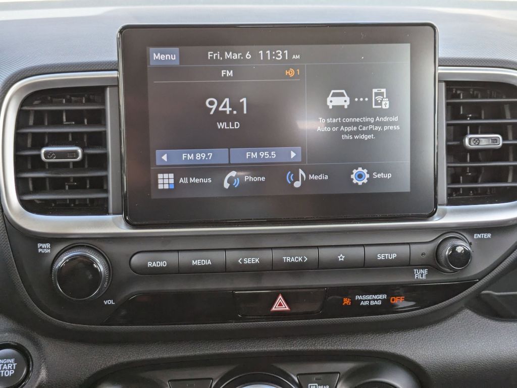 Thumbnail: 2025 Hyundai Venue - 17