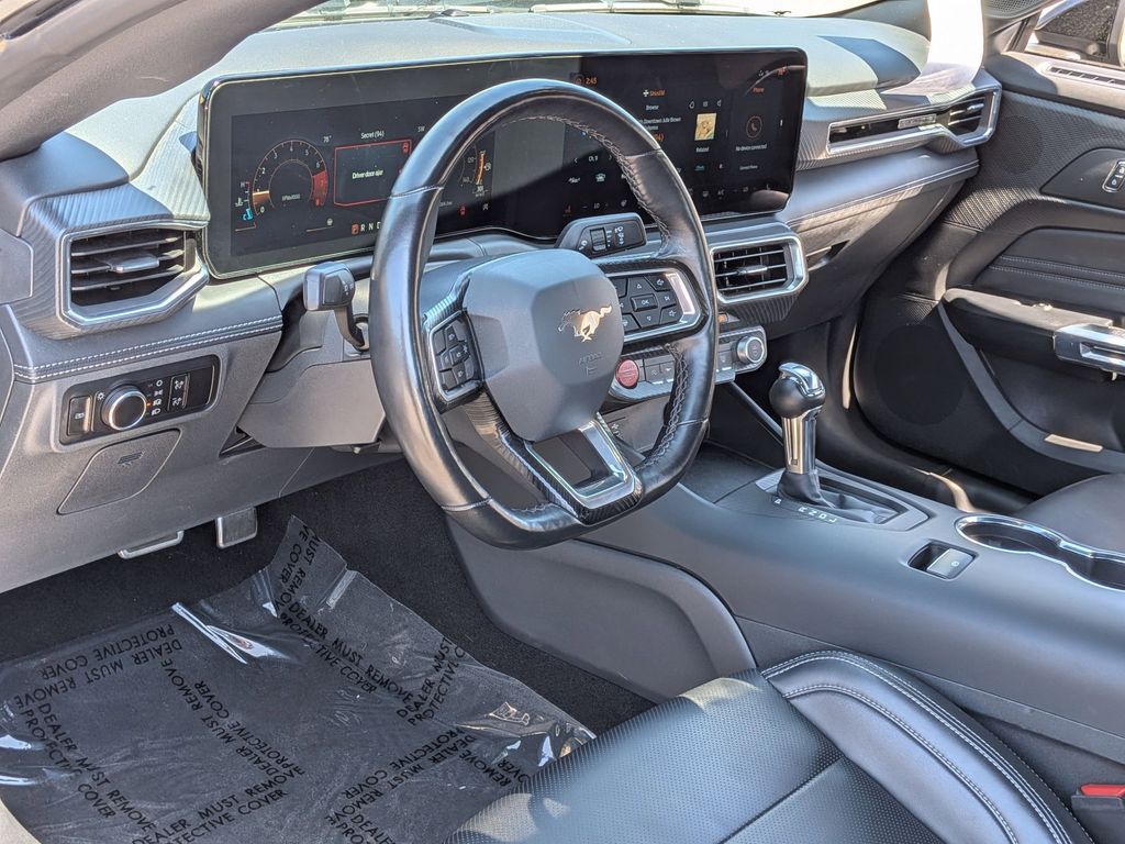 Thumbnail: 2025 Ford Mustang - 15