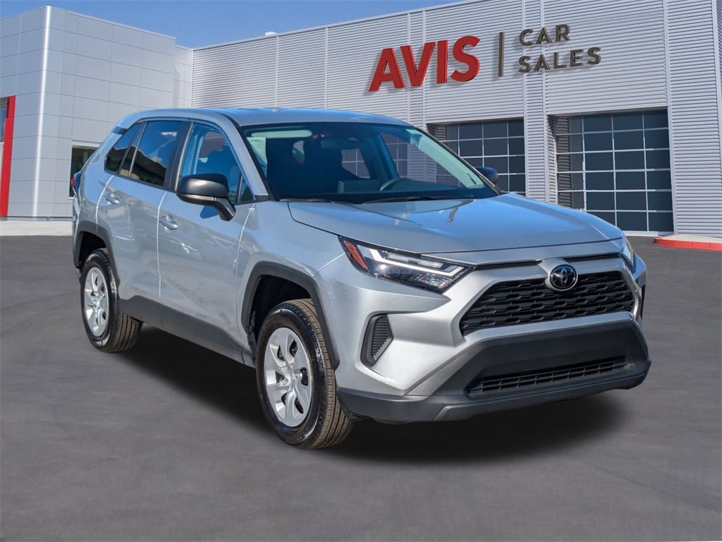 Thumbnail: 2025 Toyota RAV4 - 3