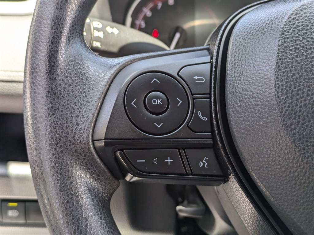Thumbnail: 2023 Toyota RAV4 - 17