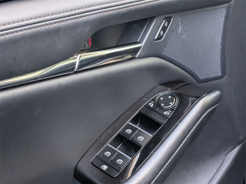 Thumbnail: 2025 Mazda Mazda3 - 13