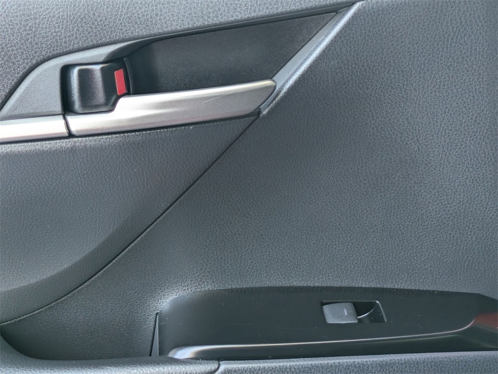 Thumbnail: 2025 Toyota Camry - 27