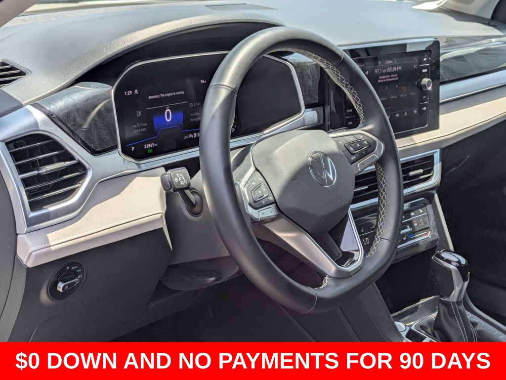 Thumbnail: 2025 Volkswagen Taos - 14