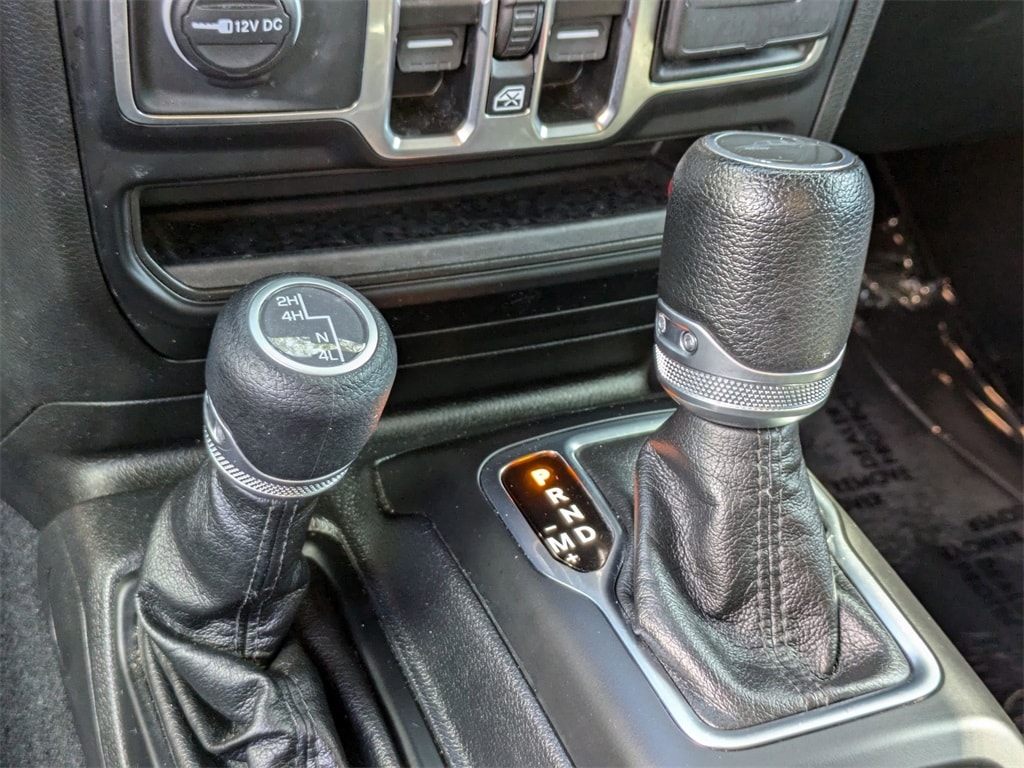 Thumbnail: 2023 Jeep Gladiator - 22