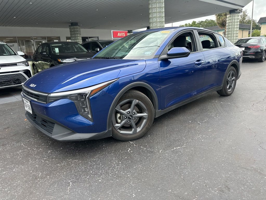 2025 Kia K4's photo