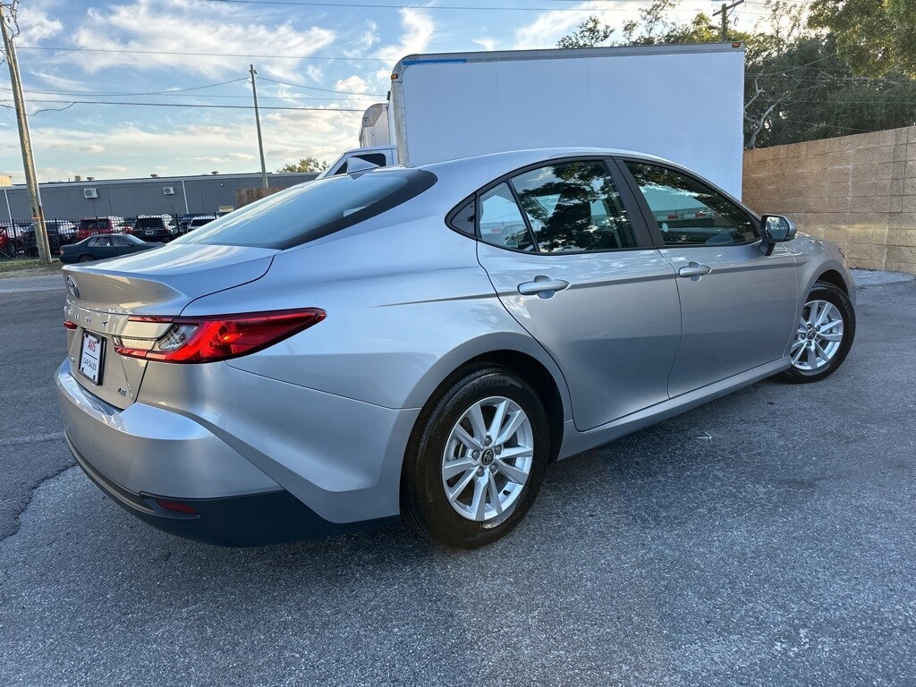 Thumbnail: 2025 Toyota Camry - 5