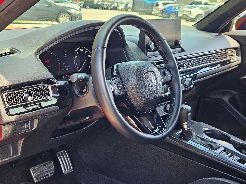 2025 Honda Civic Sport - Photo 14